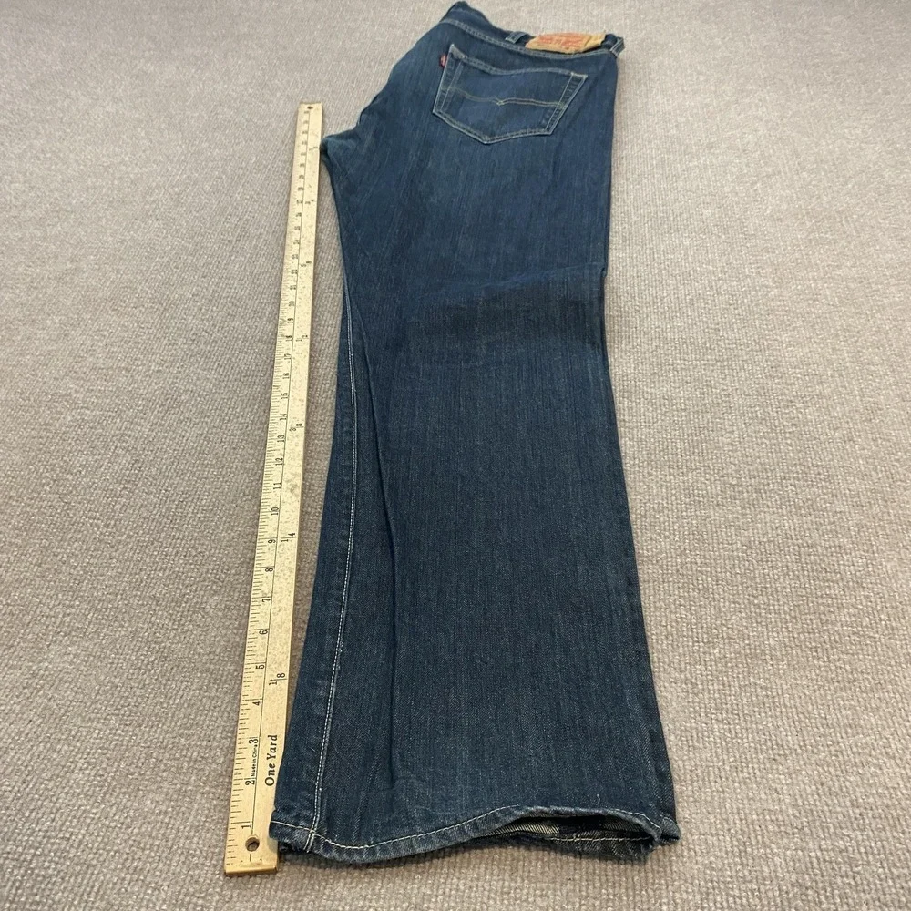 Levis 501 Jeans Mens 38x32 Blue Medium Wash Straight Leg 100% Cotton Denim Pants